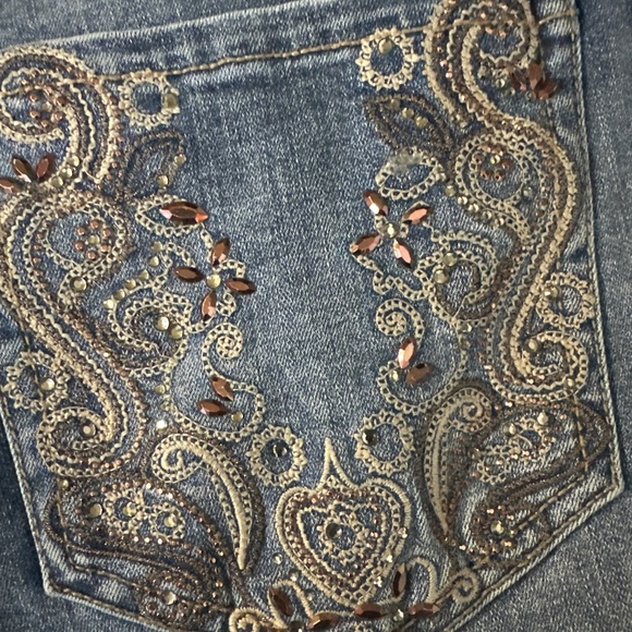 Code Bleu Jeans - Picture 4 of 5